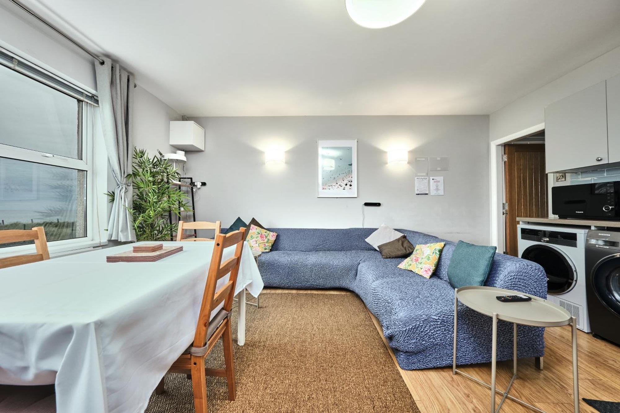6 Dunluce Park - Portrush By The Sea Apartment Exterior photo